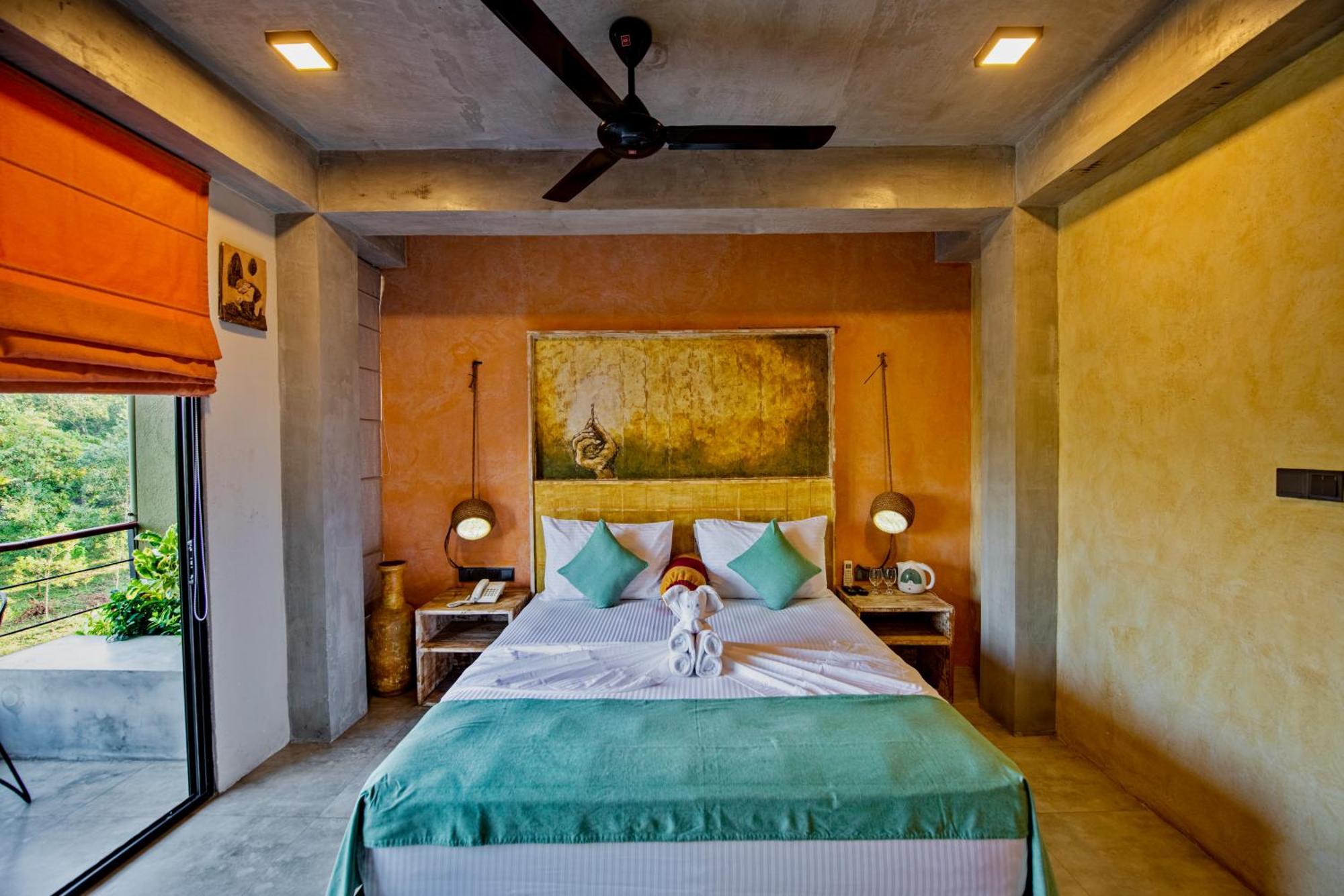 White Moon Resort Gampaha Exterior foto